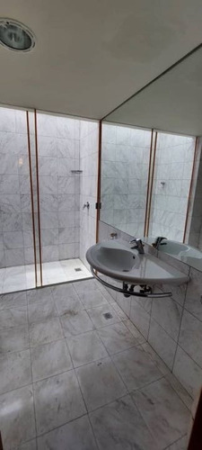 Imagen 16 de 24 de Venta Casa 820 M2 4h/4b/4p Altamira