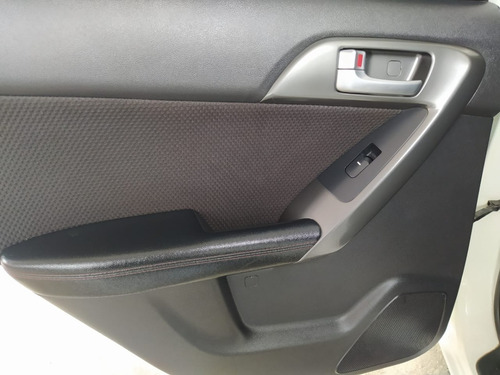 Kia Cerato Forte 2011 1.6 Hb Mecanico 1.6 2ab Abs