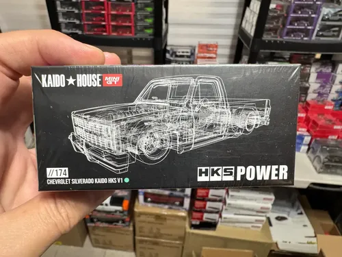 Miniatura Chevrolet Silverado Kaido House HKS V1 da Mini GT