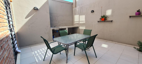 Departamento En Venta Bv. Avellaneda Frente Al Rio - Apto Crédito - Rosario