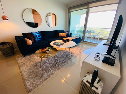 Imagen 3 de 14 de Wind Tower, Espectacular Apartamento Parada 7 De La Brava