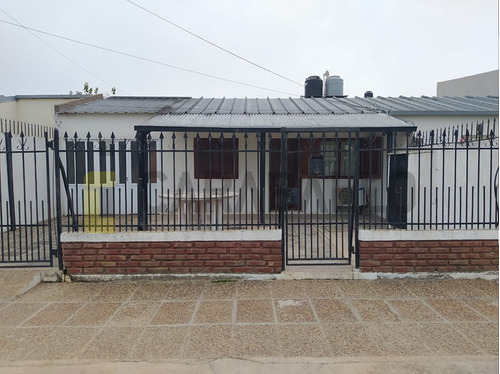 Casa En Venta - Aguirre 1946 - Gualeguaychú