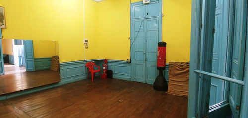Alquiler De Salon Con Espejos