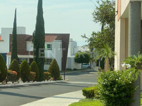 Imagen 21 de 25 de Venta De Casa En Fraccionamiento Claustros De Santiago, Centro Sur, Querétaro