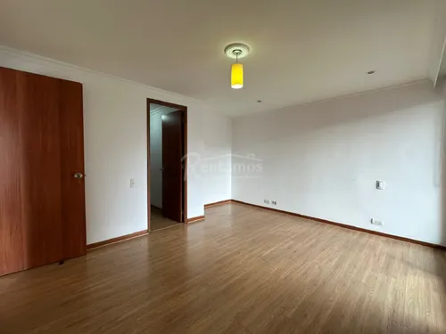 Apartamento En Venta En Los Balsos. Cod V776098