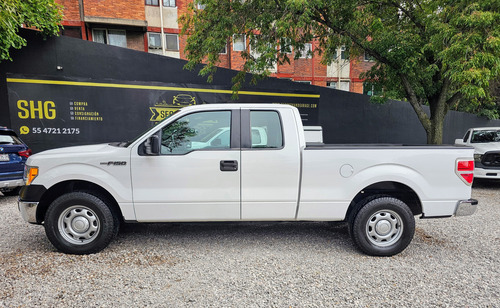 Ford F-150 5.0l Xl Cabina Y Media 4x2 Mt