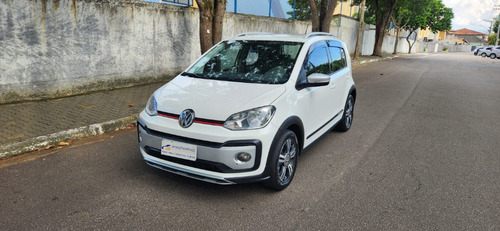 Volkswagen Cross Up TSi