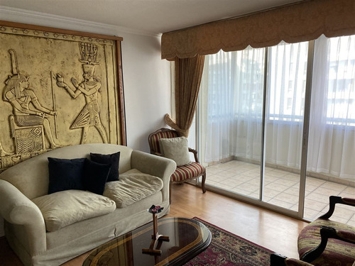 Departamento En Arriendo De 2 Dorm. En Providencia