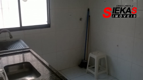 Imagem 12 de 14 de Apto C/ 02 Dormitórios E Vaga De Garagem