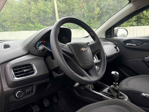 Chevrolet Onix 1.4 MPFI LT 8V FLEX 4P MANUAL