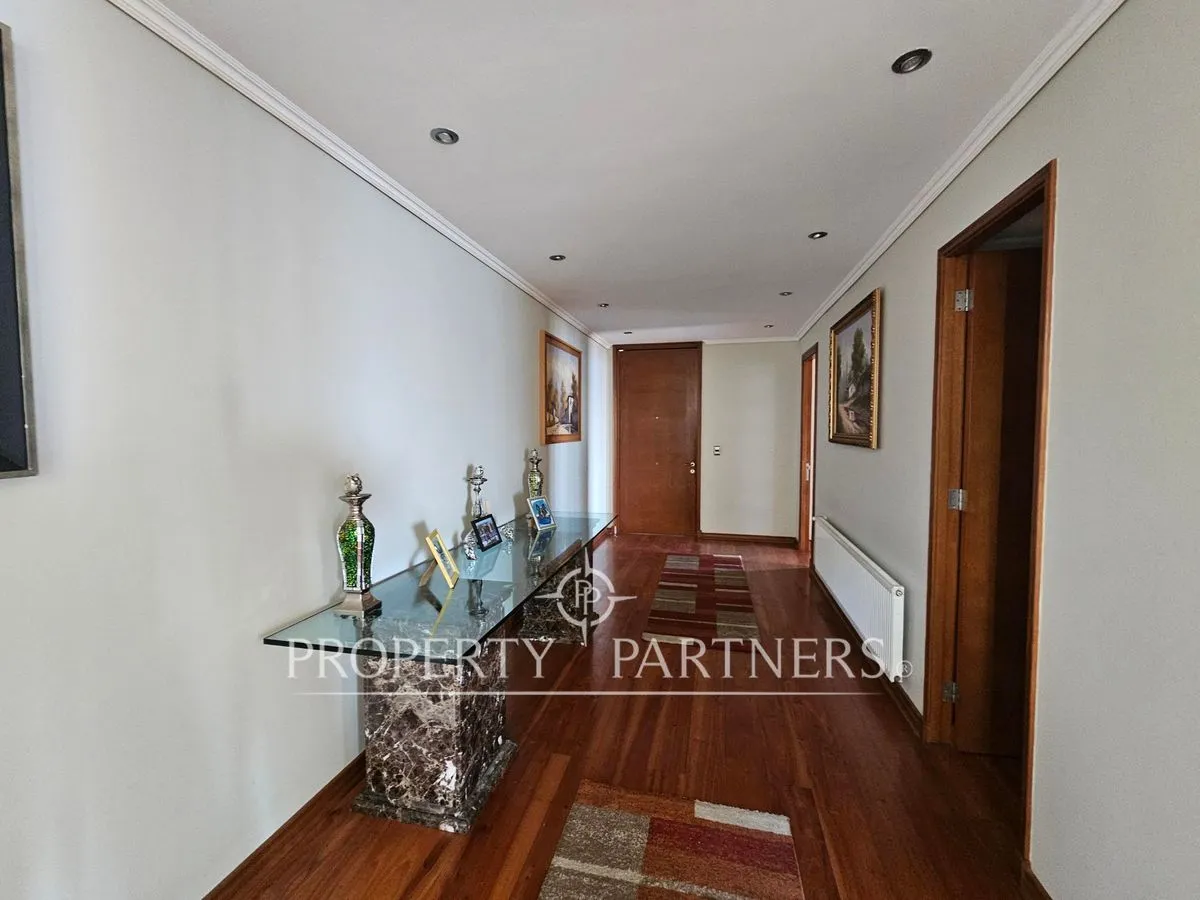 Imagen 2 de 30 de Gran Departamento Con Vista Despejada Al Mar En Ex...