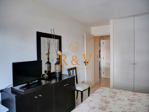 Imagen 10 de 14 de Apartamento De 1 Dormitorio Y Medio Con Vista Al Mar - Alquiler, Playa Brava