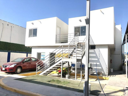 Imagen 3 de 12 de Local Comercial En Venta Hacienda Del Rosario
