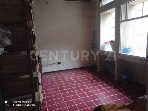 Imagen 23 de 30 de Se Vende Edificio Centrico Ideal Para Oficinas