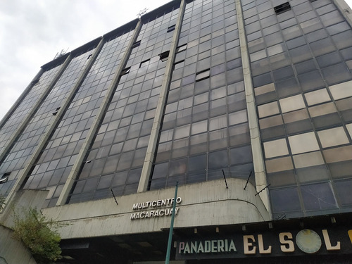 Imagen 1 de 12 de Venta De Oficina En El Multicentro Profesional Macaracuay