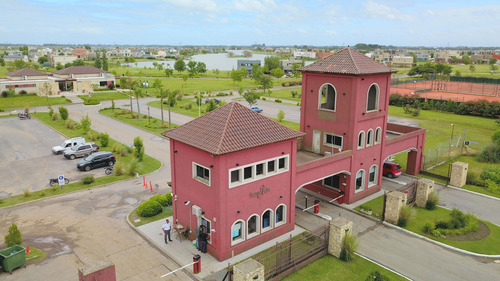 Venta Lote Interno. Barrio Santa Rita