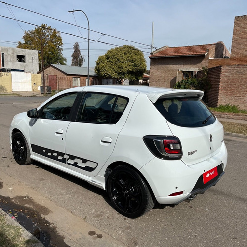 Imagen 2 de 12 de Renault Sandero Rs 2017 Cordoba Capital