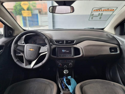 Imagem 9 de 10 de Chevrolet Prisma