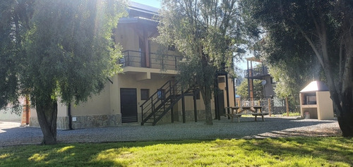 Imagen 10 de 12 de Alquiler Turístico Villa La Angostura Excelente Ubicación