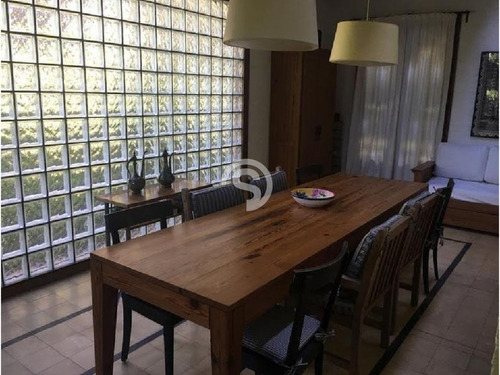 Excelente Casa En Venta En Zona Golf, Financiación - Ref: 4781