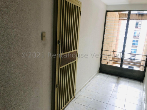 Imagen 5 de 22 de Mls#22-12879. Se Alquila Apartamento Amoblado En La Urb. La Bonita.a.a