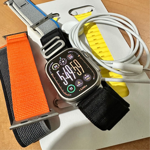 Apple Watch Ultra Gps + Celular - Caja De Titanio 49 Mm (Usado)