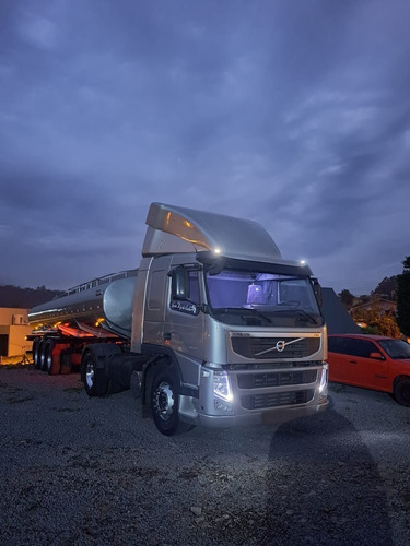 Imagem 1 de 6 de Volvo Fm 370 4x2 Ano 2012