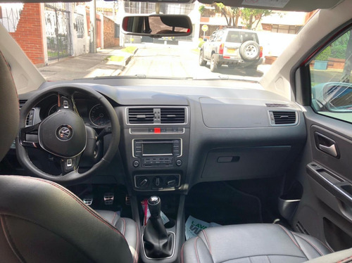 Volkswagen Cross Fox 2016 1.6 Wild Mt 6 Velocidades Ct