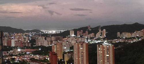 Apartamento En Alquiler Urbanización El Parral - Planta 100%