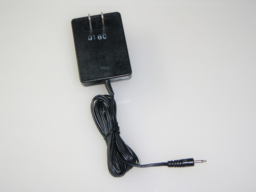 Cargador Power Supply 12 V Ac - 830 Ma Mod. Dv 1283 (Usado)