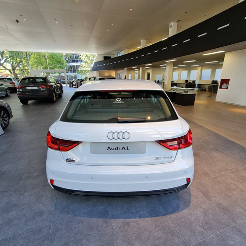 Audi A1 30 Tfsi At 2021 Q2 Q3