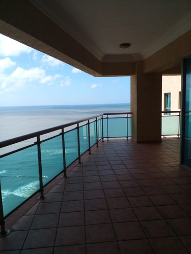 Imagen 2 de 22 de Apartamento Con Vista Al Mar En La George Washington