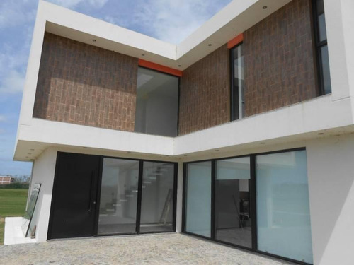 Imagen 5 de 21 de Casa En Venta En Puertos De Escobar Maroto Propiedades