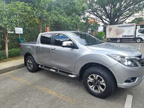 Mazda BT-50 3.2 Professional