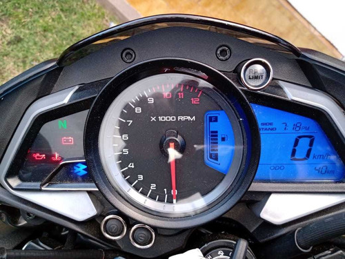 Bajaj Ns 200