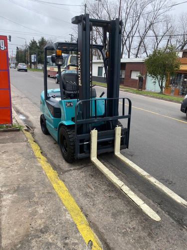 Imagen 13 de 13 de Autoelevador Maximal 2,5 Tn Tt Con Desplazador Diesel