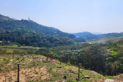 Terreno, Próximo À Represa, Localização Privilegiada! Em Em Nazaré Paulista-sp.