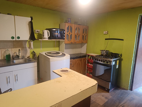 Vendo Casa 2d 1b Ubicada En Sector De Puen Alto