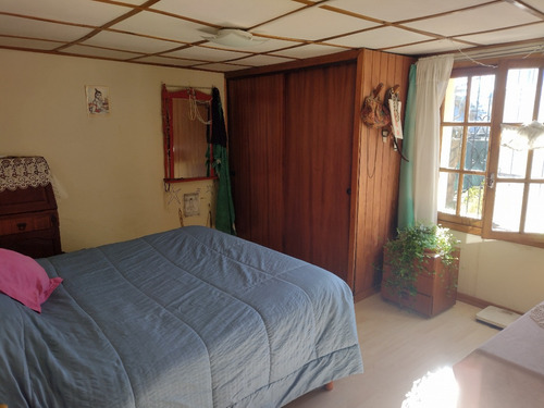 Propiedad Céntrica Con Antiguo Edificio De Renta, Lote Apto Para Nuevo Edificio De Departamentos, Servicios Conectados De Agua, Luz Y Gas.