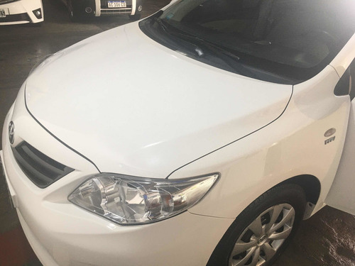 Imagen 4 de 11 de Toyota Corolla 2012 1.8 Xli Mt 136cv