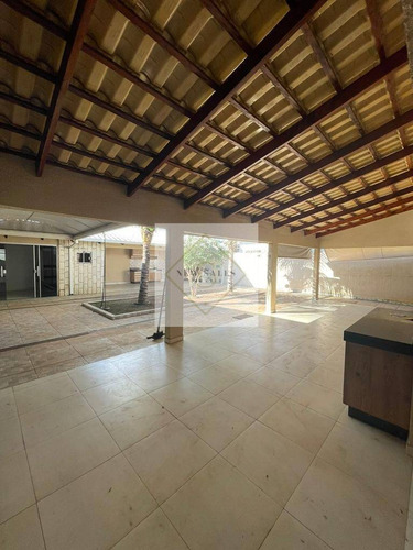 Imagem 7 de 15 de Sobrado Em Caldas Novas ! Alto Padrão ! - 7554