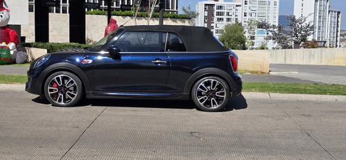 Mini John Cooper Works 2.0 Hot Chilli At