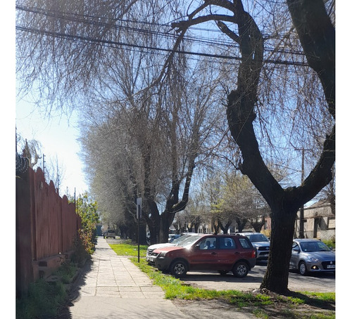 Vende Sitio En Los Ángeles. Proyección Comercial. Inversión