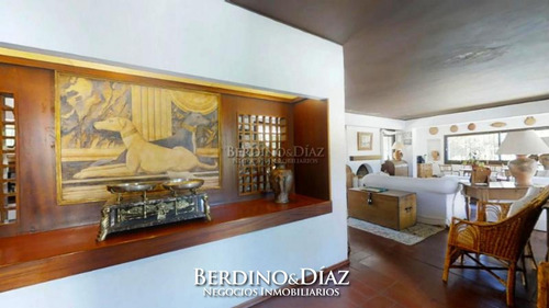Exclusiva Y Hermosa Casa Ideal Para Vivir Todo El Año En Punta Del Este- Ref: 364