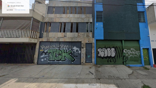 Sk09 Remate Bancario Casa En Av. Cristóbal Colón 2494, Colón, Guadalajara