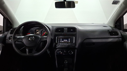 Volkswagen Vento 1.6 Comfortline Tiptronic