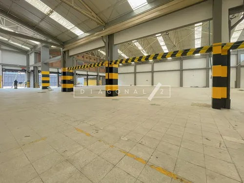 Bodega Industrial En Arriendo En Gorgonzola
