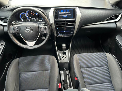 Toyota Yaris 1.5 Xl Plus Connect 16v Cvt 5p