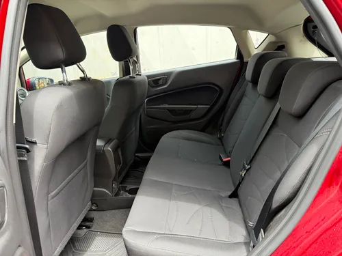 Ford Fiesta 1.6 Hatchback Se
