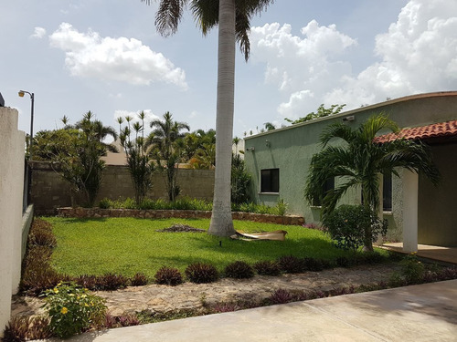 Imagen 3 de 25 de Amplia Residencia Amueblada De Una Planta En Margaritas Chol